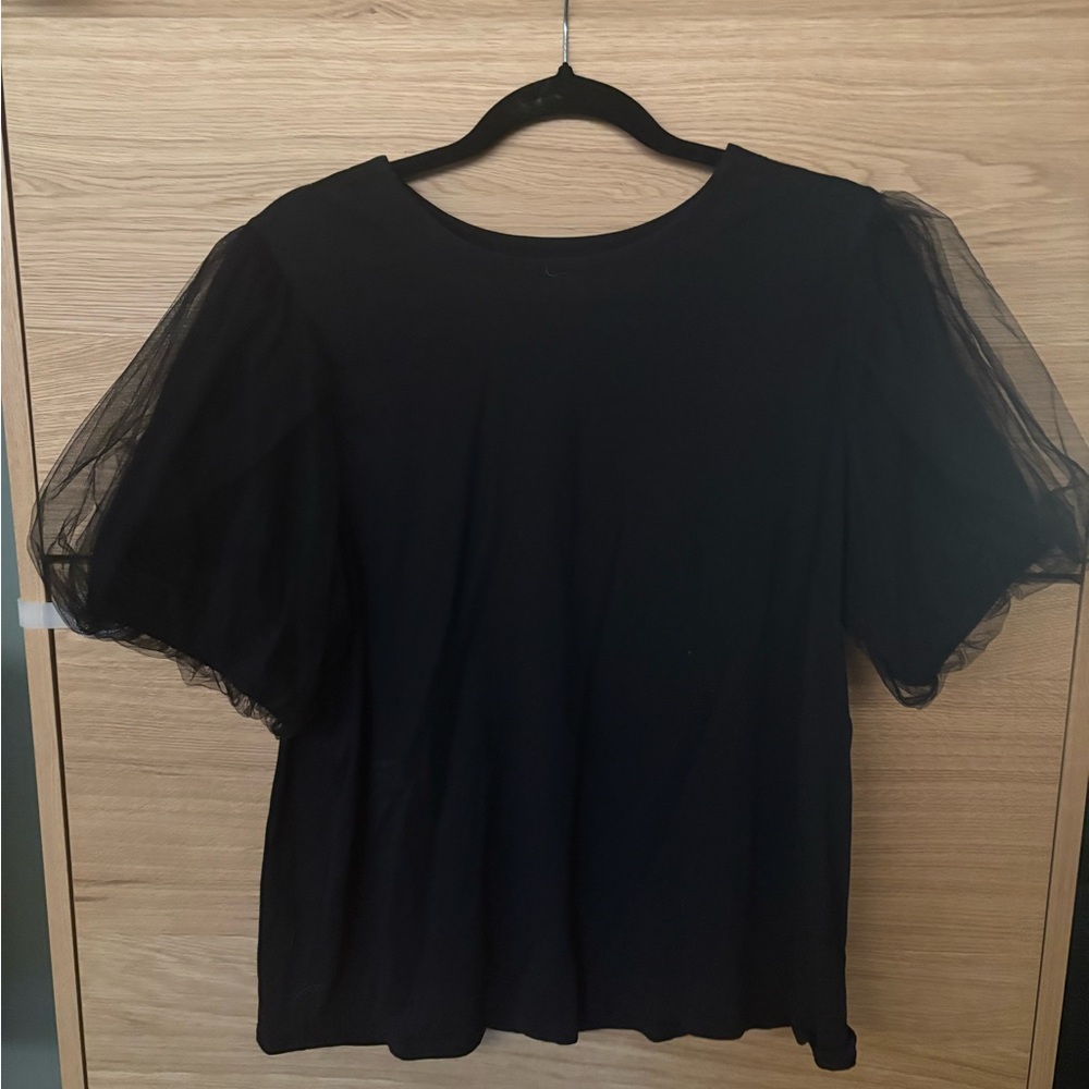 Black Puff Sleeve Top